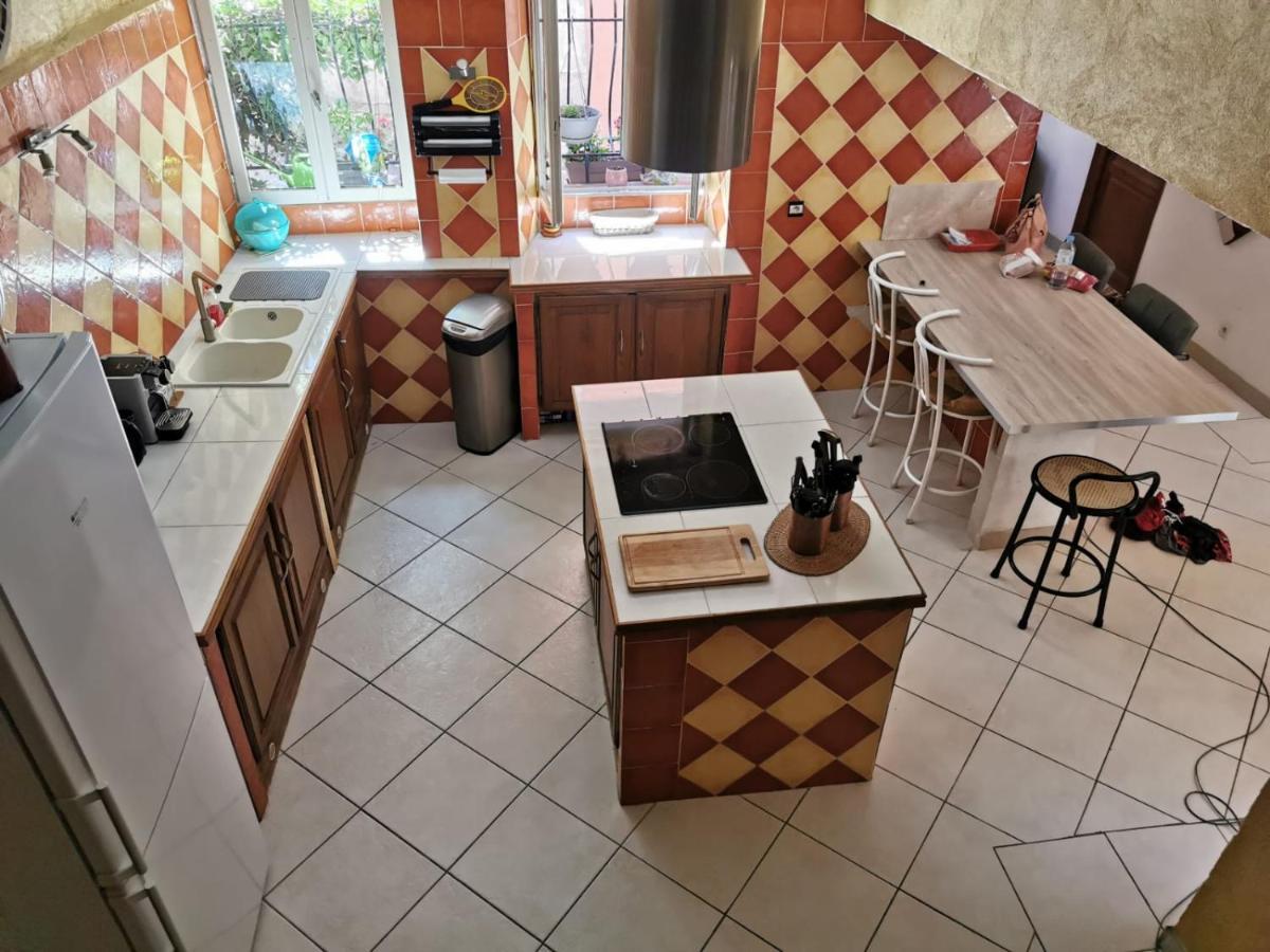 Maison De Village Aux Portes Du Verdon Салерн Екстериор снимка